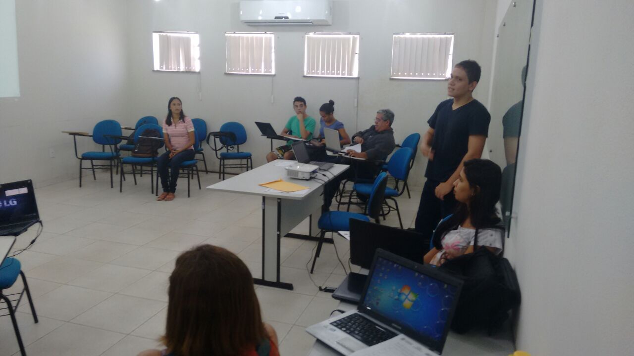 Iniciação ao Sistema de Informação Geográfica com o Software Quantum Gis
